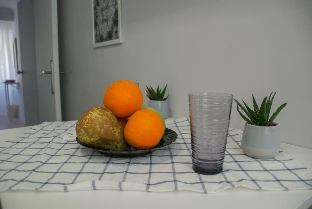 Plaza De Toro Studio Apartment Alicante Exterior photo
