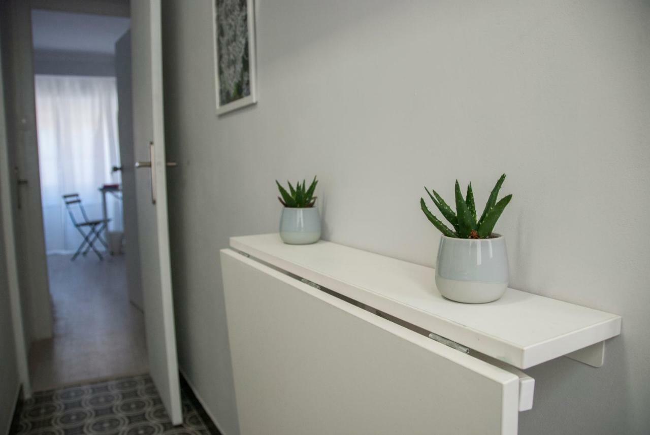 Plaza De Toro Studio Apartment Alicante Exterior photo