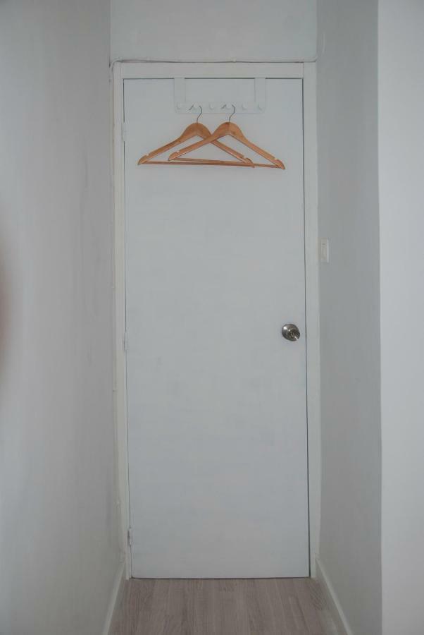 Plaza De Toro Studio Apartment Alicante Exterior photo